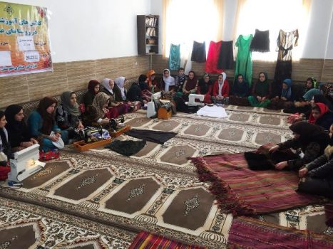گرمای کار در زمستان آلمالو گرمای کار در زمستان آلمالو