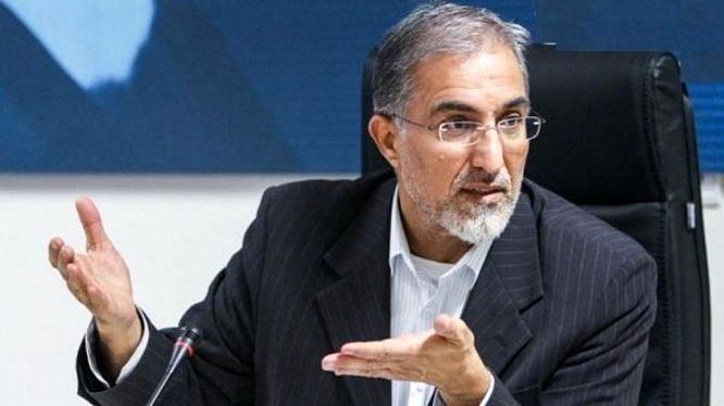 حسین راغفر اقتصاددان و استاد دانشگاه الزهرا در نشست «ریشه های اقتصادی بحران کنونی کشور»
