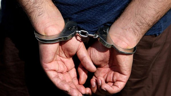 سارق منازل با ۲۵ فقره سرقت در خوی دستگیر شد سارق منازل با ۲۵ فقره سرقت در خوی دستگیر شد