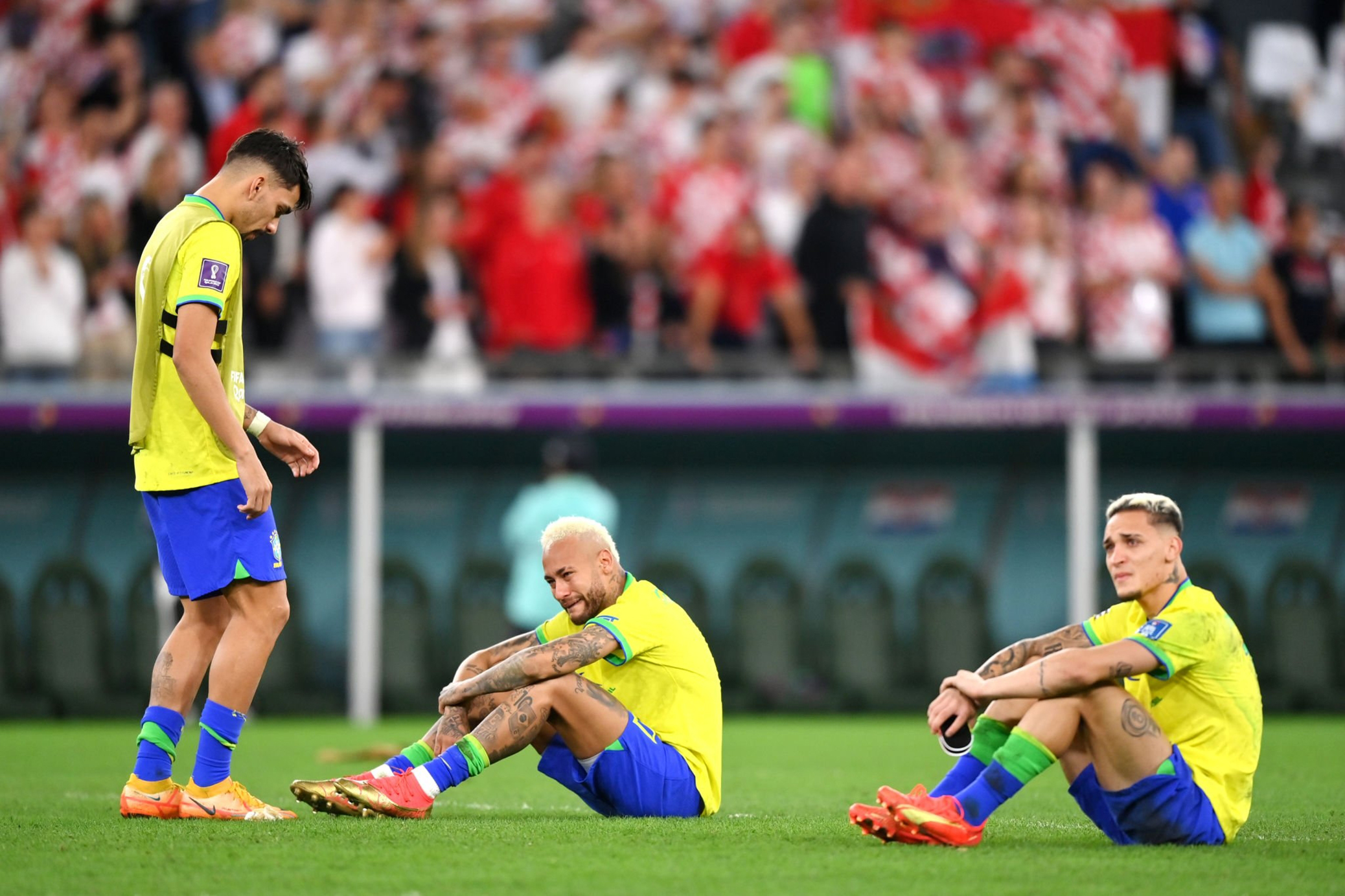 کرواسی با فرمول همیشگی برزیل را حذف کرد و آرژانتین با حذف هلند به نیمه نهایی رسید