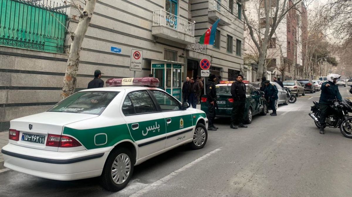 حمله به سفارت جمهوری آذربایجان در باکو با یک کشته و دو زحمی