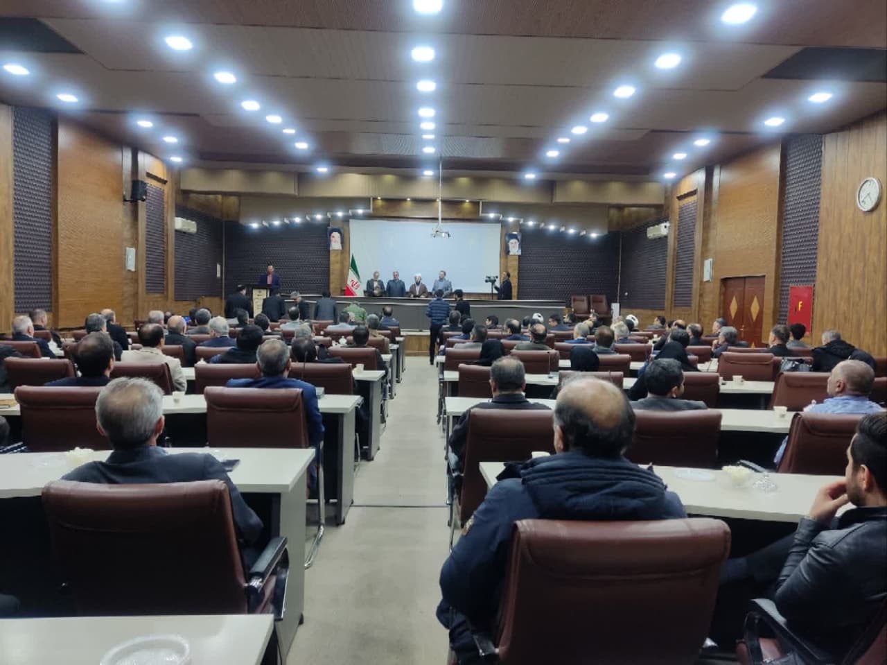 برگزاری شورای اداری "خوی" با رنگ و بوی انتخابات و تحول محور