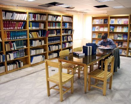 ارائه خدمات حضوری در شهرستان های نارنجی و قرمز تعطیل میباشد ارائه خدمات حضوری در شهرستان های نارنجی و قرمز تعطیل میباشد